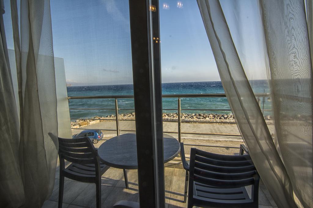 Gonis Suites Палеохора Экстерьер фото